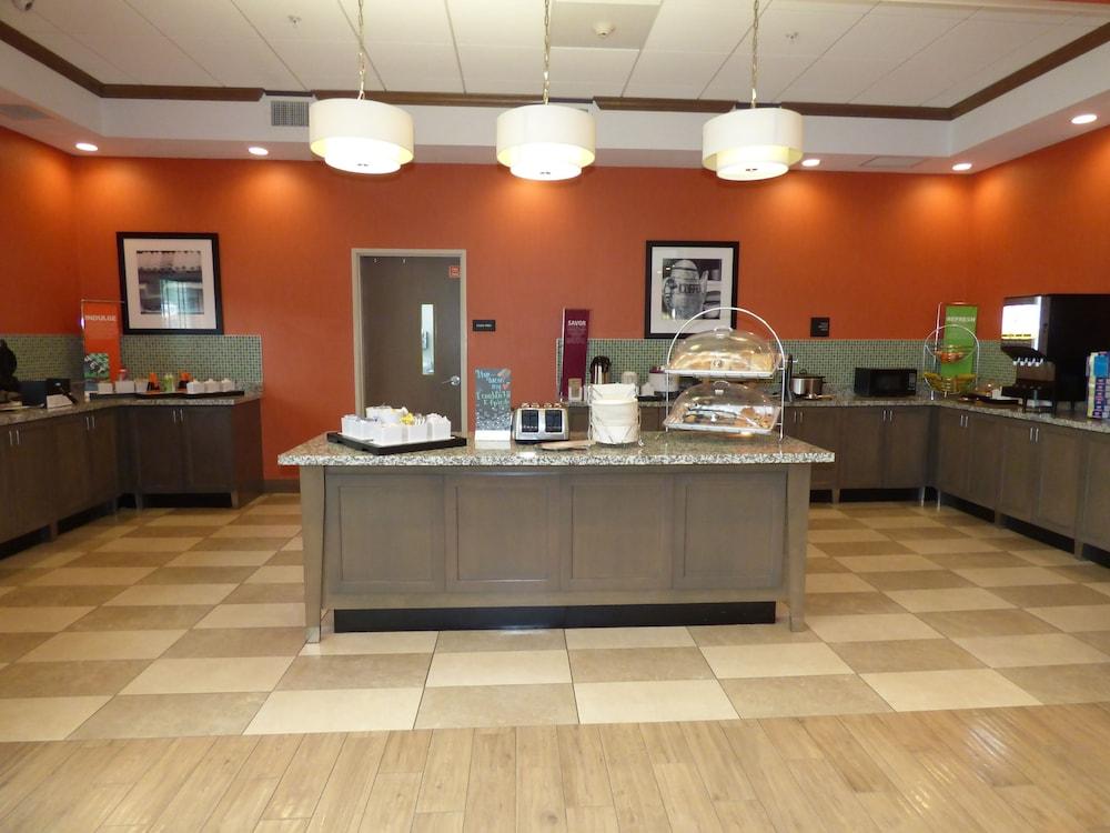 Hampton Inn & Suites Pensacola/I-10 Pine Forest Road Ferry Pass Bagian luar foto